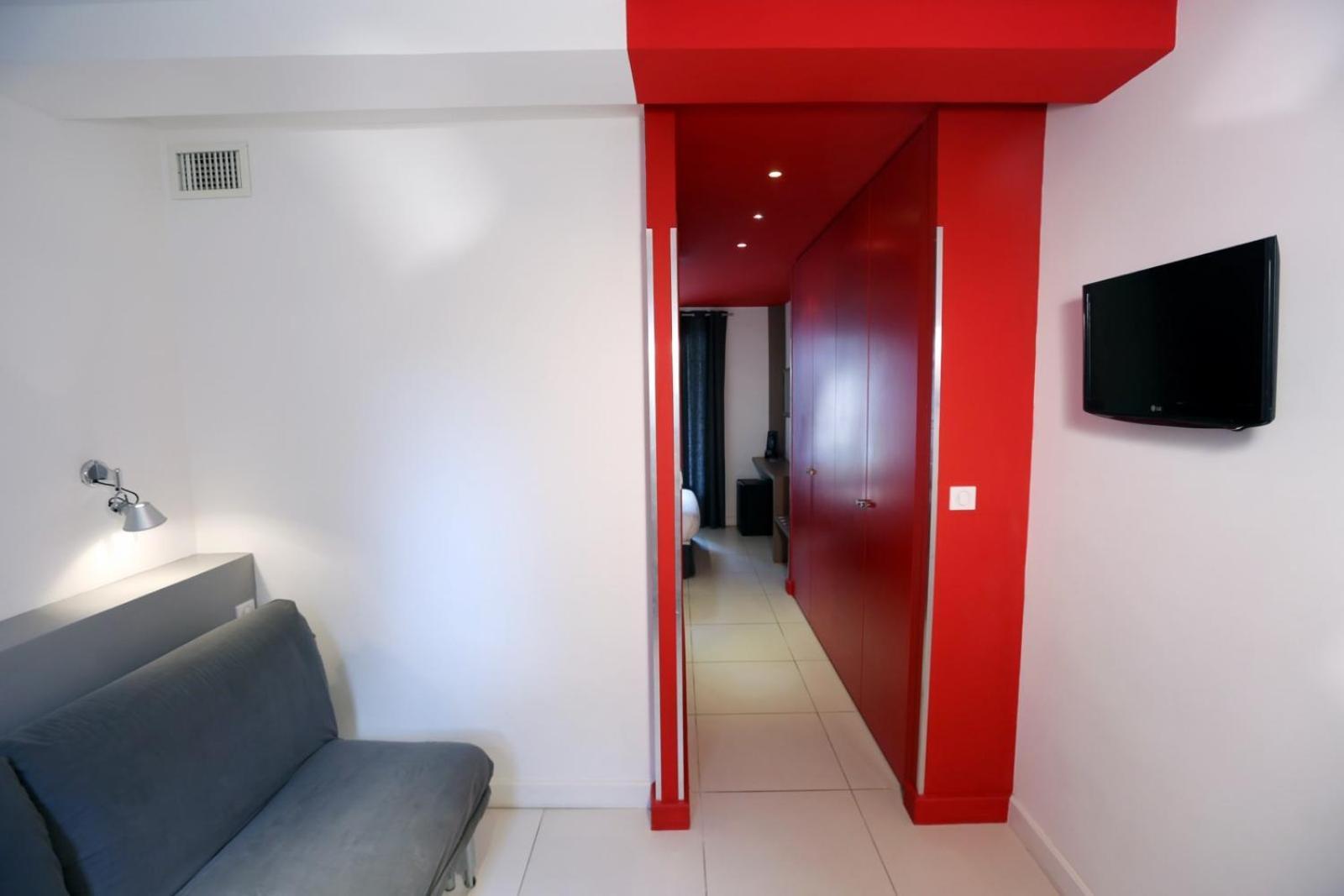 Hôtel de la Plage - HDLP Bormes-les-Mimosas Exterior foto