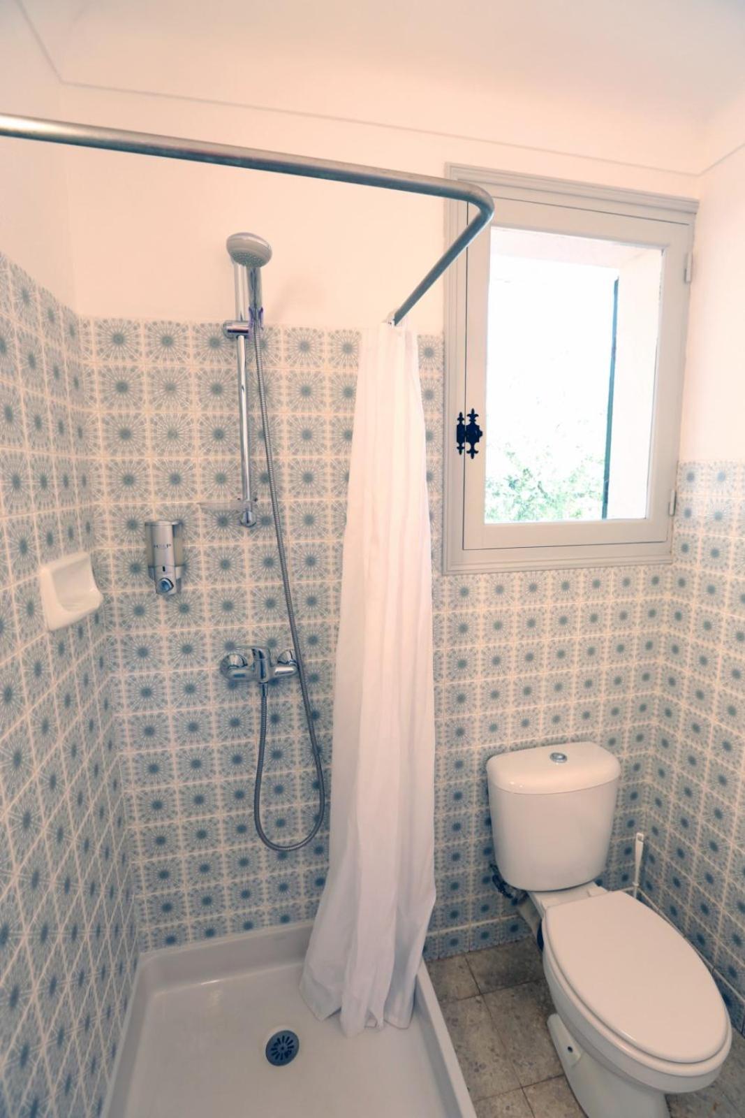 Hôtel de la Plage - HDLP Bormes-les-Mimosas Habitación foto